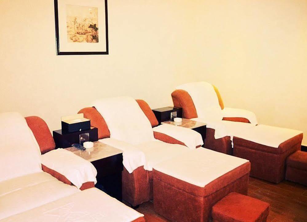 Dongguan Xiangkai Yuerong Hotel Humen Esterno foto